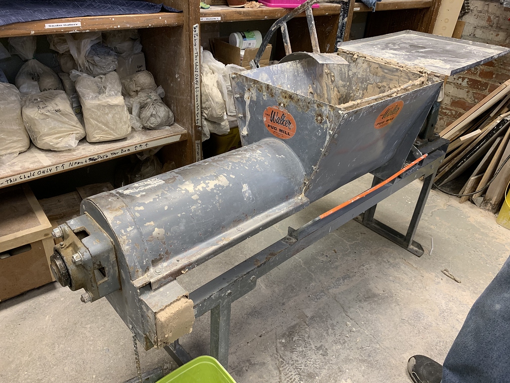 ¡OMG! Pug Mill Ceramics MakeICT