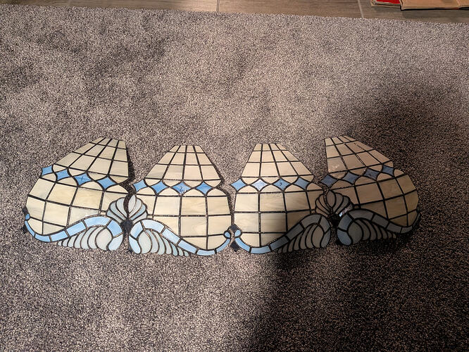 PXL_20251223_043021272