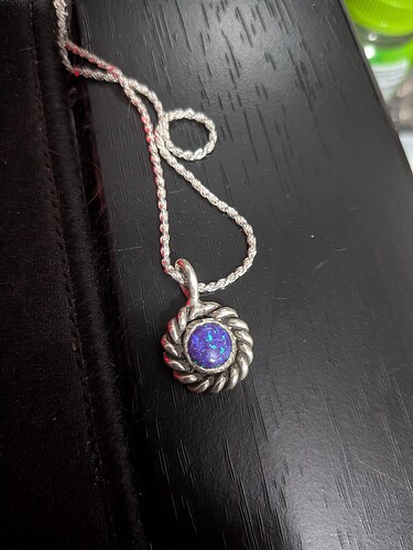 PXL_20250718_214135907.MACRO_FOCUS