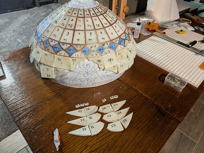 PXL_20251206_043950771